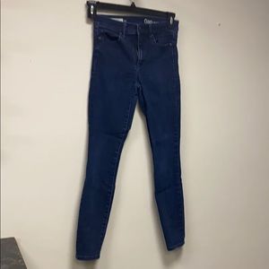 Gap 1969 skinny jean size 25p